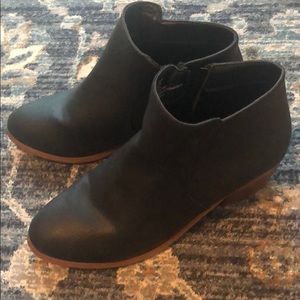 Black ecote booties